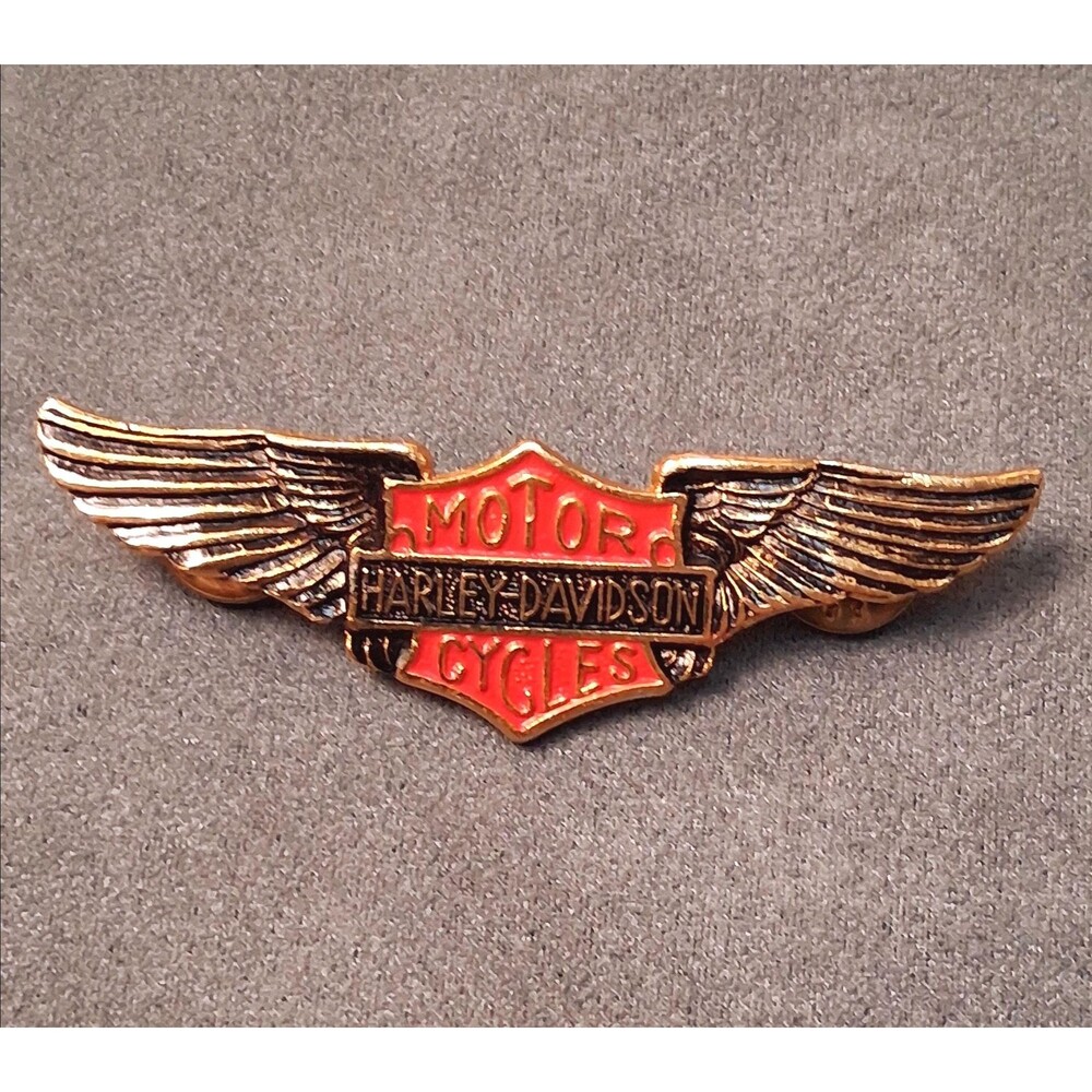 Vintage Harley Davidson Pin Jacket Badge Motorcycles